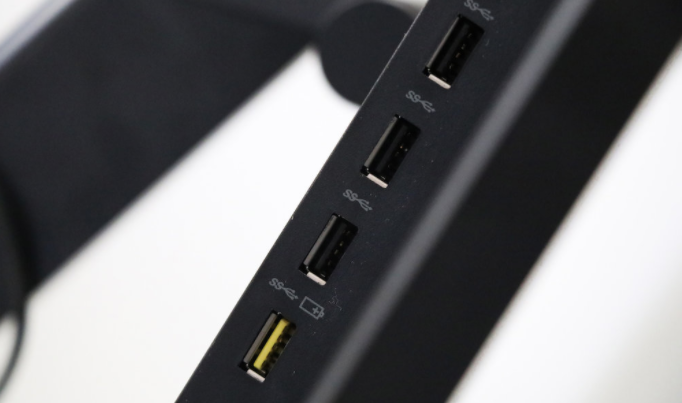 ThinkVision usb type-c顯示器評測:接口引發(fā)的生產(chǎn)力革命