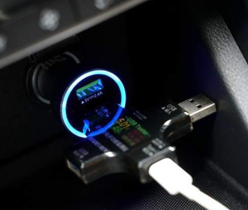 ORICO有點意思帶有type-c接口車載充電器